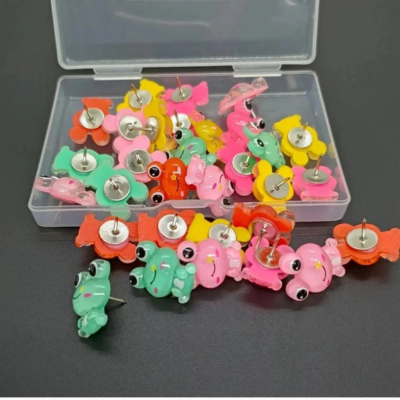30 pcs Frog Push Pins Animal Thumbtacks Cork Board Pushpins for Photos Memo Wall - Picture 6 of 6